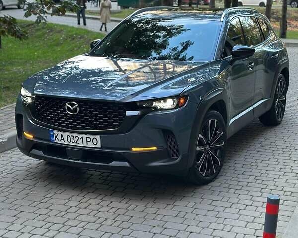 Серый Мазда CX-50, объемом двигателя 2.49 л и пробегом 58 тыс. км за 31500 $, фото 1 на Automoto.ua