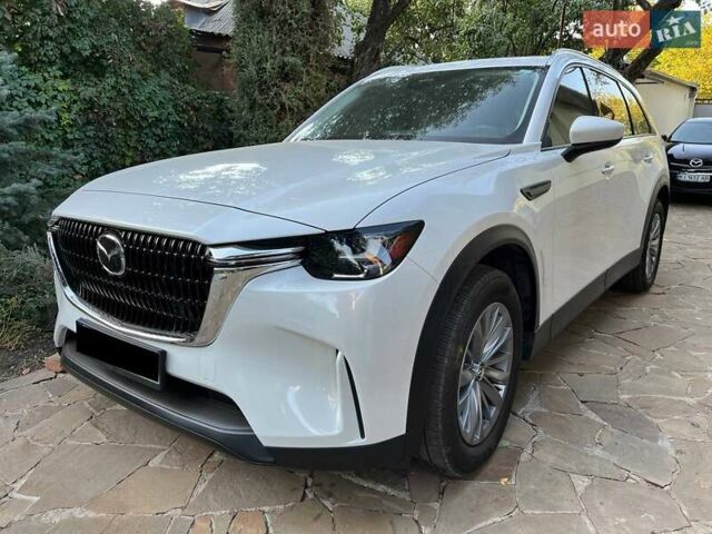 Белый Мазда CX-60, объемом двигателя 3.3 л и пробегом 27 тыс. км за 37000 $, фото 1 на Automoto.ua