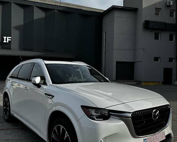 Белый Мазда CX-90, объемом двигателя 3.28 л и пробегом 39 тыс. км за 36800 $, фото 1 на Automoto.ua