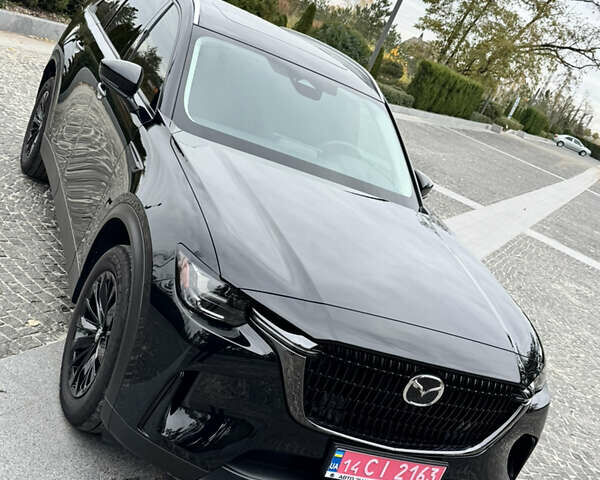 Черный Мазда CX-90, объемом двигателя 3.3 л и пробегом 29 тыс. км за 35300 $, фото 1 на Automoto.ua