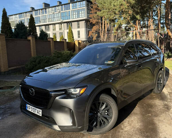 Серый Мазда CX-90, объемом двигателя 3.28 л и пробегом 36 тыс. км за 39000 $, фото 1 на Automoto.ua