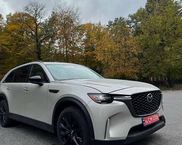 Серый Мазда CX-90, объемом двигателя 2.49 л и пробегом 1 тыс. км за 40700 $, фото 1 на Automoto.ua