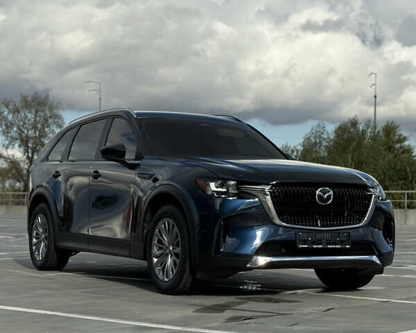 Мазда CX-90 2024 в Киеве на Automoto.ua Синий Мазда CX-90, объемом двигателя 3.28 л и пробегом 7 тыс. км за 40000 $, фото 1 на Automoto.ua