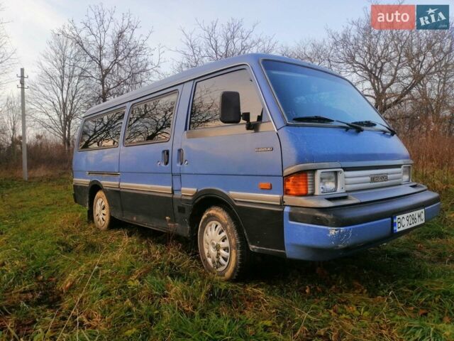 Синій Мазда E-series, об'ємом двигуна 2.2 л та пробігом 250 тис. км за 2400 $, фото 1 на Automoto.ua