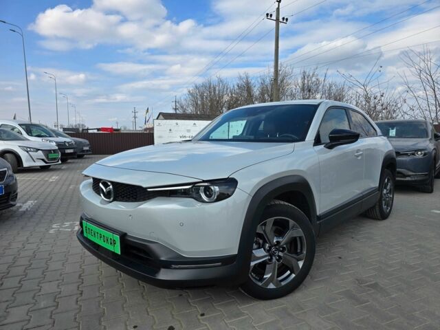 Білий Мазда MX-30, об'ємом двигуна 0 л та пробігом 99 тис. км за 14200 $, фото 1 на Automoto.ua