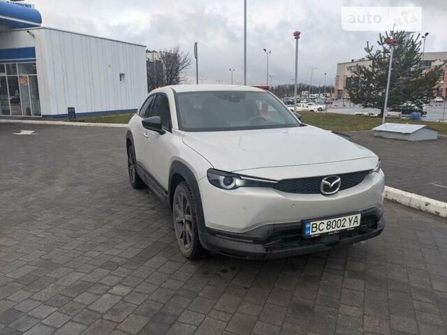 Білий Мазда MX-30, об'ємом двигуна 0 л та пробігом 82 тис. км за 19400 $, фото 1 на Automoto.ua