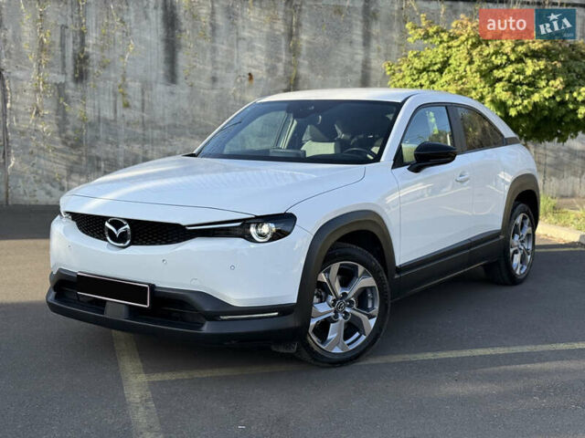 Білий Мазда MX-30, об'ємом двигуна 0 л та пробігом 23 тис. км за 14950 $, фото 1 на Automoto.ua