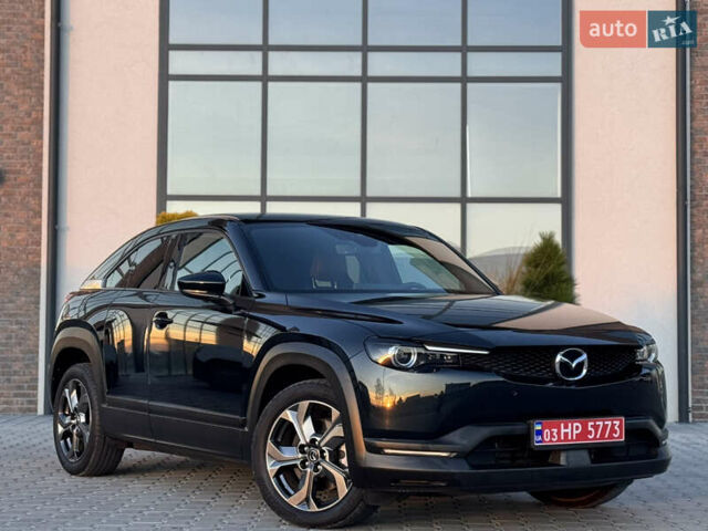 Черный Мазда MX-30, объемом двигателя 0 л и пробегом 20 тыс. км за 14500 $, фото 1 на Automoto.ua