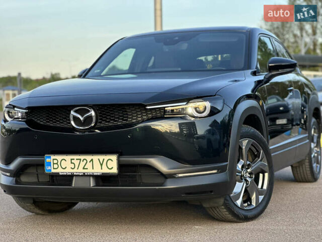 Черный Мазда MX-30, объемом двигателя 0 л и пробегом 36 тыс. км за 15612 $, фото 1 на Automoto.ua