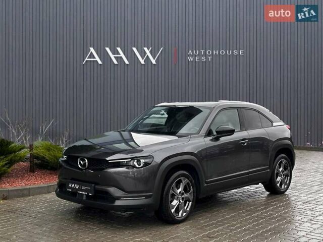 Серый Мазда MX-30, объемом двигателя 0 л и пробегом 67 тыс. км за 14700 $, фото 1 на Automoto.ua