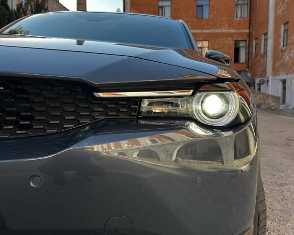 Серый Мазда MX-30, объемом двигателя 0 л и пробегом 36 тыс. км за 15600 $, фото 1 на Automoto.ua