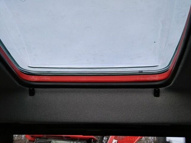 Червоний МакКормік Другая, об'ємом двигуна 0 л та пробігом 0 тис. км за 65129 $, фото 1 на Automoto.ua