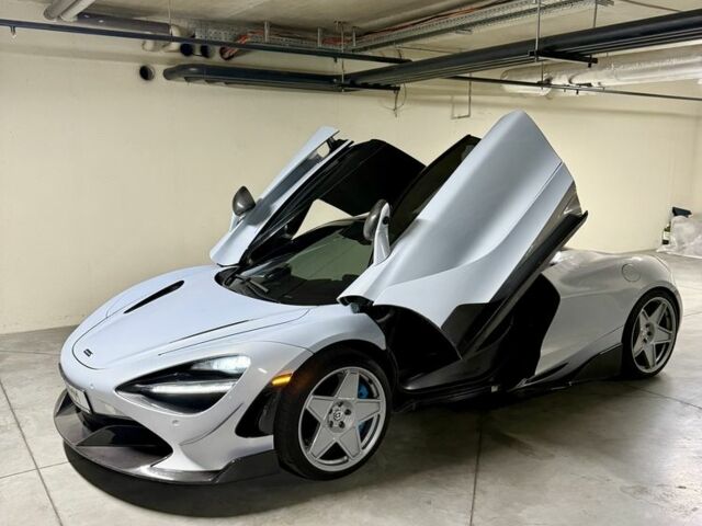 Білий МакЛарен 720S, об'ємом двигуна 4 л та пробігом 94 тис. км за 275000 $, фото 1 на Automoto.ua