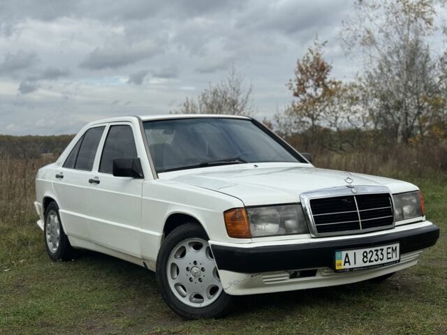 Білий Мерседес 190, об'ємом двигуна 2 л та пробігом 3 тис. км за 2200 $, фото 1 на Automoto.ua