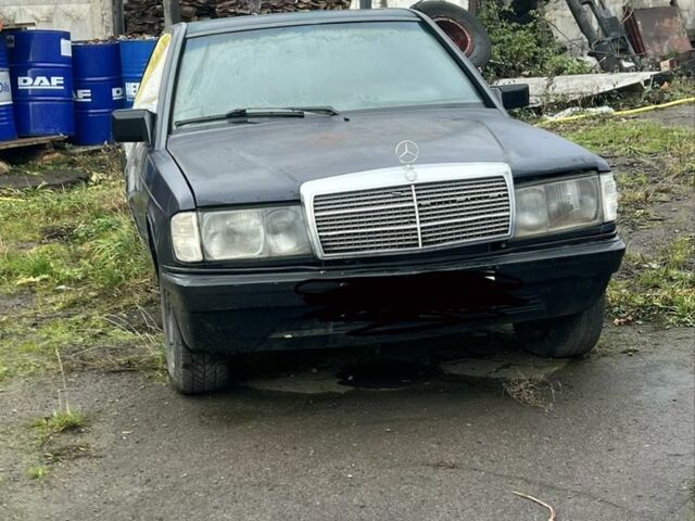 Чорний Мерседес 190, об'ємом двигуна 2 л та пробігом 3 тис. км за 1000 $, фото 1 на Automoto.ua