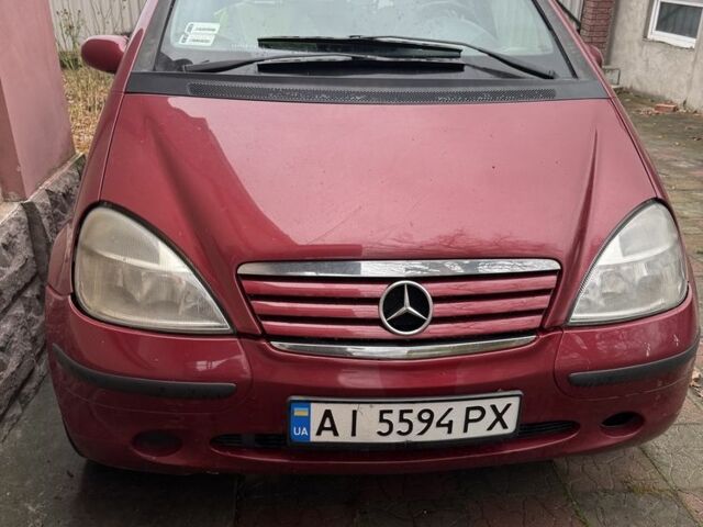 Червоний Мерседес 190, об'ємом двигуна 2 л та пробігом 212 тис. км за 2300 $, фото 1 на Automoto.ua