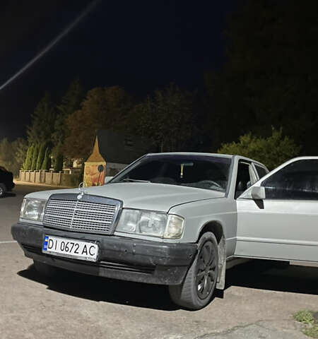 Серый Мерседес 190, объемом двигателя 2 л и пробегом 430 тыс. км за 1400 $, фото 1 на Automoto.ua