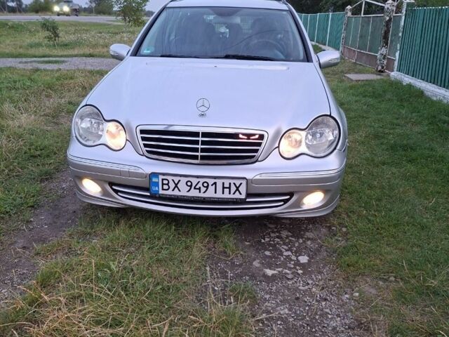 Серый Мерседес 190, объемом двигателя 1.8 л и пробегом 299 тыс. км за 6200 $, фото 1 на Automoto.ua