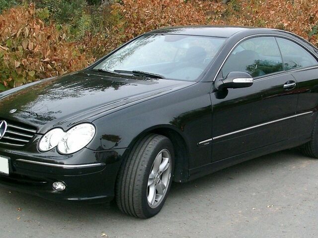Чорний Мерседес 200, об'ємом двигуна 0 л та пробігом 112 тис. км за 900 $, фото 1 на Automoto.ua