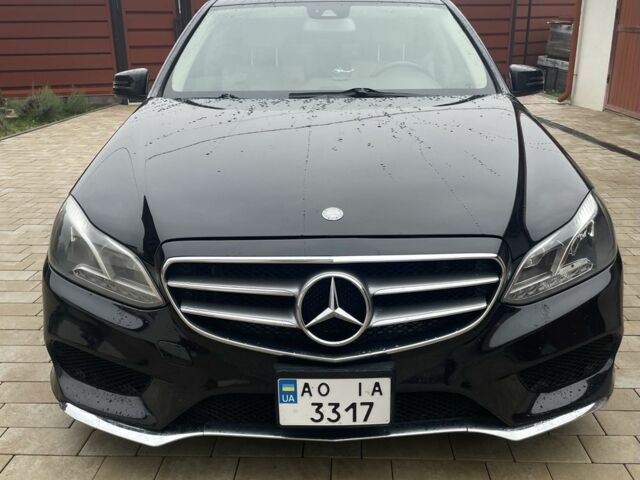 Чорний Мерседес 200, об'ємом двигуна 3.5 л та пробігом 154 тис. км за 19000 $, фото 1 на Automoto.ua