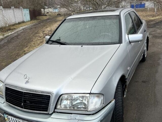 Сірий Мерседес 200, об'ємом двигуна 0 л та пробігом 3 тис. км за 2031 $, фото 1 на Automoto.ua