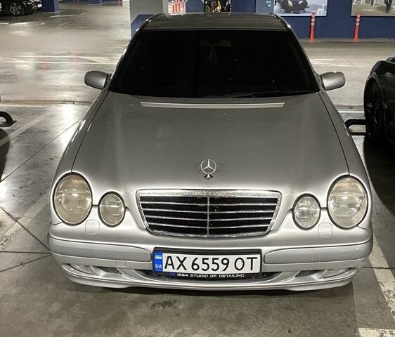 Сірий Мерседес 200, об'ємом двигуна 2 л та пробігом 440 тис. км за 5200 $, фото 1 на Automoto.ua