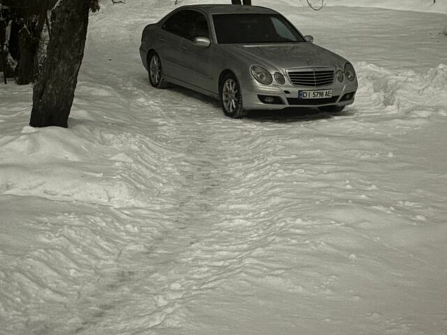 Серый Мерседес 200, объемом двигателя 1.8 л и пробегом 235 тыс. км за 5100 $, фото 1 на Automoto.ua