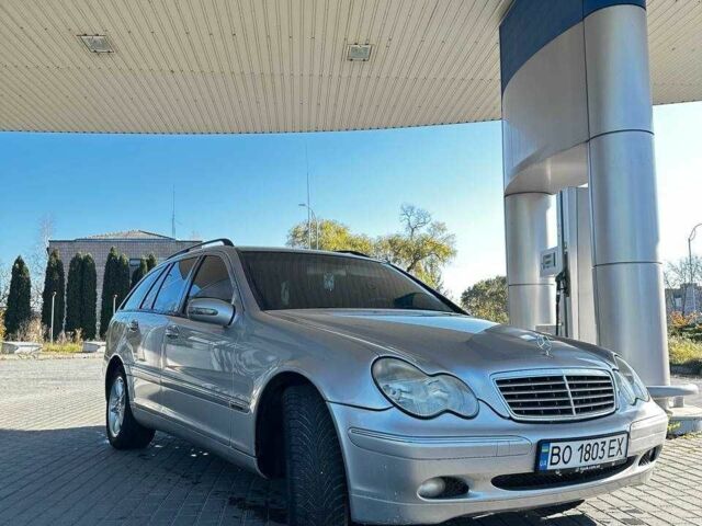 Серый Мерседес 200, объемом двигателя 2.1 л и пробегом 465 тыс. км за 5300 $, фото 1 на Automoto.ua