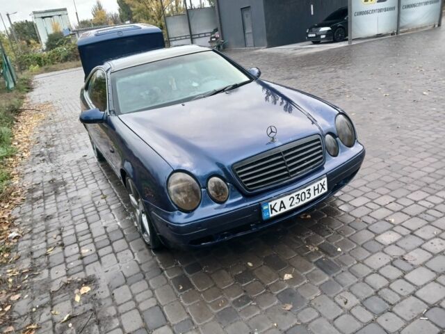 Синій Мерседес 200, об'ємом двигуна 2 л та пробігом 280 тис. км за 3700 $, фото 1 на Automoto.ua