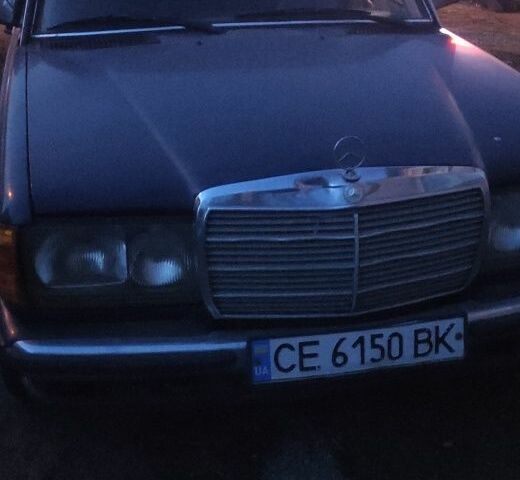 Синий Мерседес 200, объемом двигателя 2 л и пробегом 57 тыс. км за 1750 $, фото 1 на Automoto.ua