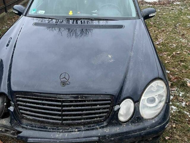 Синій Мерседес 200, об'ємом двигуна 0 л та пробігом 3 тис. км за 20000 $, фото 1 на Automoto.ua