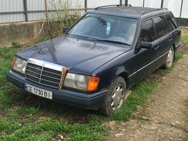 Синій Мерседес 200, об'ємом двигуна 2 л та пробігом 300 тис. км за 1600 $, фото 1 на Automoto.ua