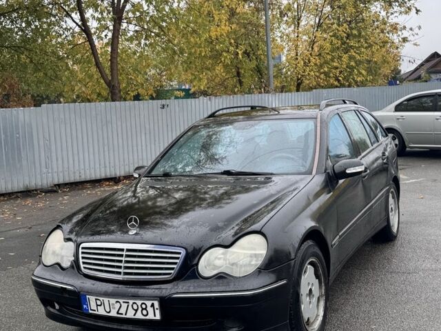 Синий Мерседес 200, объемом двигателя 2 л и пробегом 206 тыс. км за 1400 $, фото 1 на Automoto.ua