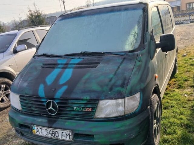 Белый Мерседес 220, объемом двигателя 0 л и пробегом 320 тыс. км за 2000 $, фото 1 на Automoto.ua