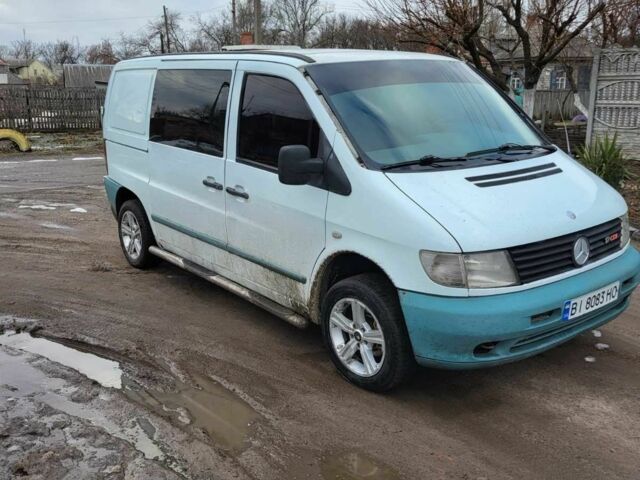 Білий Мерседес 220, об'ємом двигуна 2.1 л та пробігом 200 тис. км за 2900 $, фото 1 на Automoto.ua