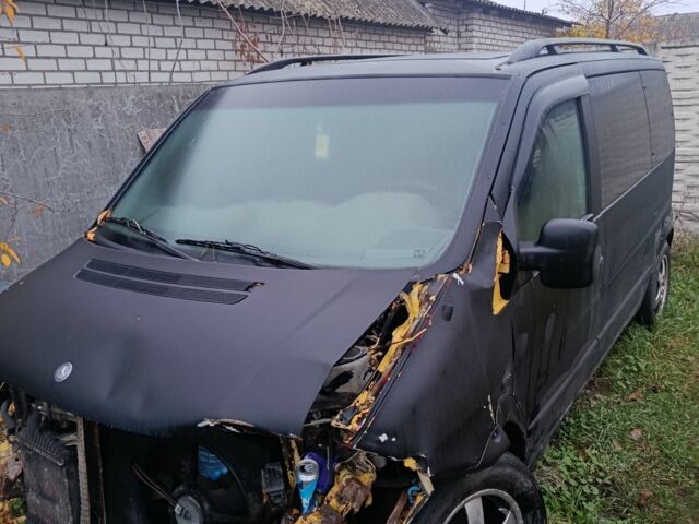 Чорний Мерседес 220, об'ємом двигуна 2 л та пробігом 4 тис. км за 1700 $, фото 1 на Automoto.ua