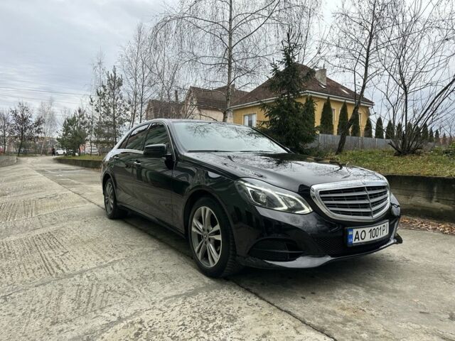 Черный Мерседес 220, объемом двигателя 2.2 л и пробегом 289 тыс. км за 15150 $, фото 1 на Automoto.ua