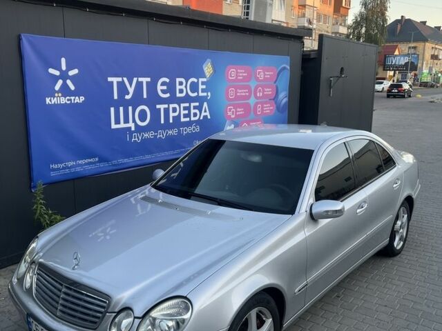 Сірий Мерседес 220, об'ємом двигуна 2.2 л та пробігом 331 тис. км за 4703 $, фото 1 на Automoto.ua