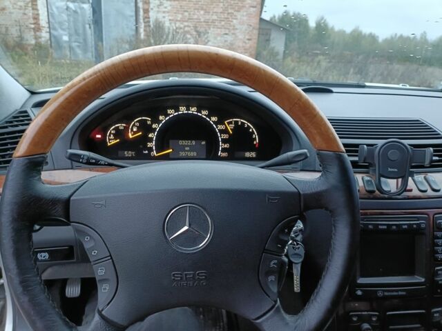 Сірий Мерседес 220, об'ємом двигуна 3 л та пробігом 397 тис. км за 4600 $, фото 1 на Automoto.ua