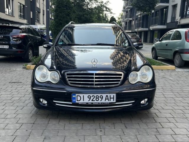 Чорний Мерседес 230, об'ємом двигуна 1.8 л та пробігом 271 тис. км за 5380 $, фото 1 на Automoto.ua
