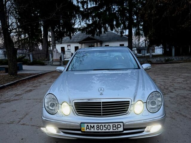 Сірий Мерседес 240, об'ємом двигуна 2.6 л та пробігом 224 тис. км за 6800 $, фото 1 на Automoto.ua