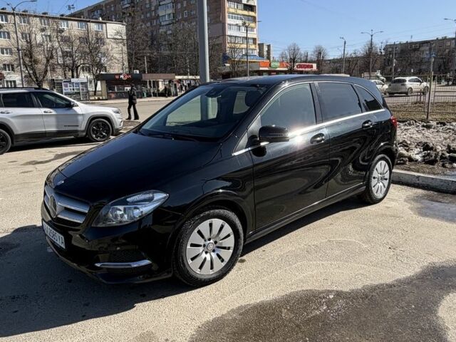 Черный Мерседес 250, объемом двигателя 0 л и пробегом 82 тыс. км за 11300 $, фото 1 на Automoto.ua