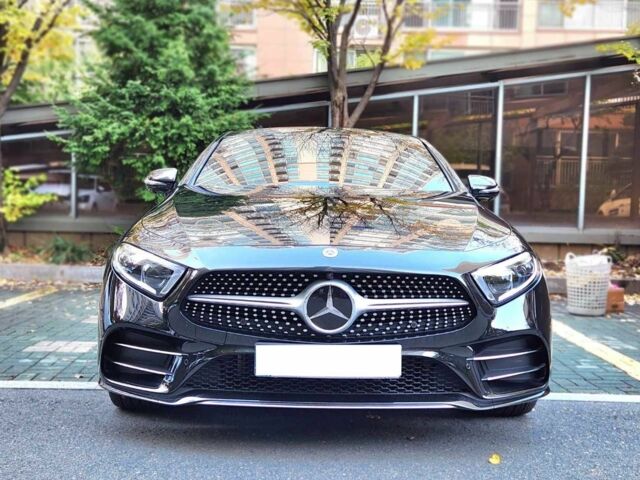 Черный Мерседес 250, объемом двигателя 2.9 л и пробегом 36 тыс. км за 18692 $, фото 1 на Automoto.ua