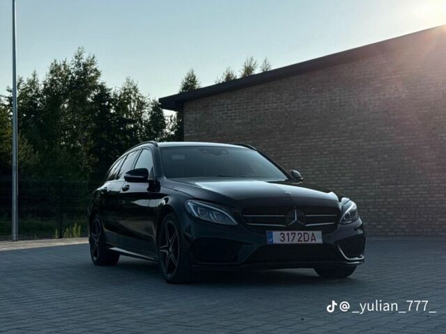 Чорний Мерседес 250, об'ємом двигуна 2.2 л та пробігом 145 тис. км за 21915 $, фото 1 на Automoto.ua