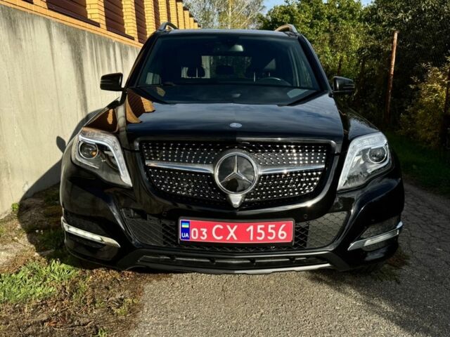 Черный Мерседес 250, объемом двигателя 2.2 л и пробегом 154 тыс. км за 18500 $, фото 1 на Automoto.ua