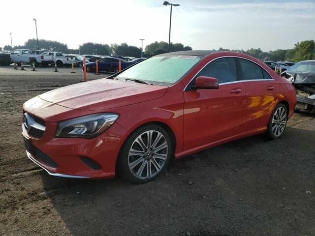 Красный Мерседес 250, объемом двигателя 2 л и пробегом 38 тыс. км за 3500 $, фото 1 на Automoto.ua