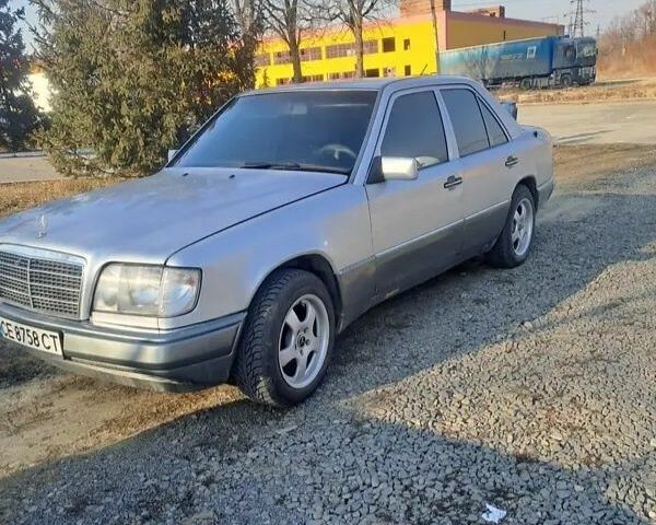 Мерседес 250 1993 в Звенигородка на Automoto.ua Серый Мерседес 250, объемом двигателя 2.5 л и пробегом 340 тыс. км за 1300 $, фото 1 на Automoto.ua