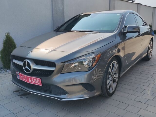 Сірий Мерседес 250, об'ємом двигуна 2 л та пробігом 130 тис. км за 16800 $, фото 1 на Automoto.ua