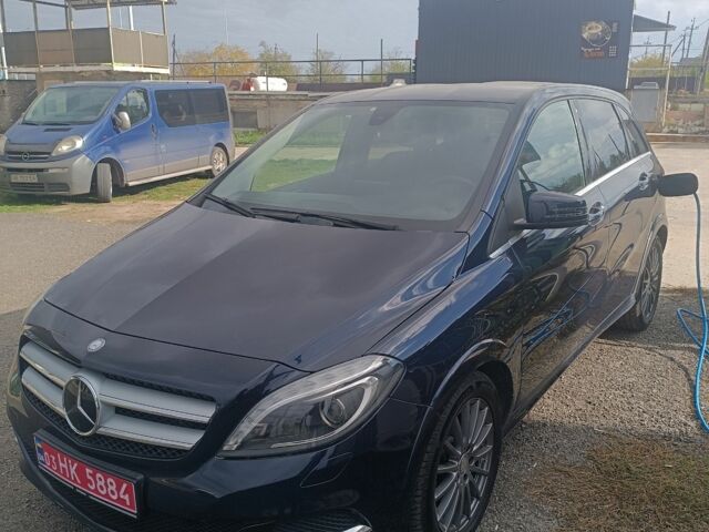 Синий Мерседес 250, объемом двигателя 0 л и пробегом 100 тыс. км за 12000 $, фото 1 на Automoto.ua