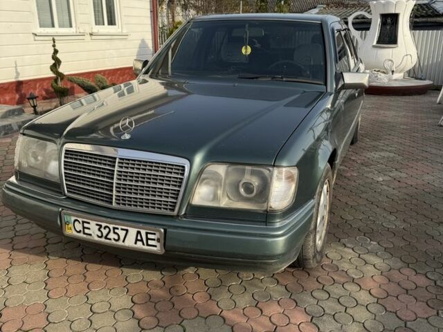 Зелений Мерседес 250, об'ємом двигуна 2.5 л та пробігом 635 тис. км за 3400 $, фото 1 на Automoto.ua